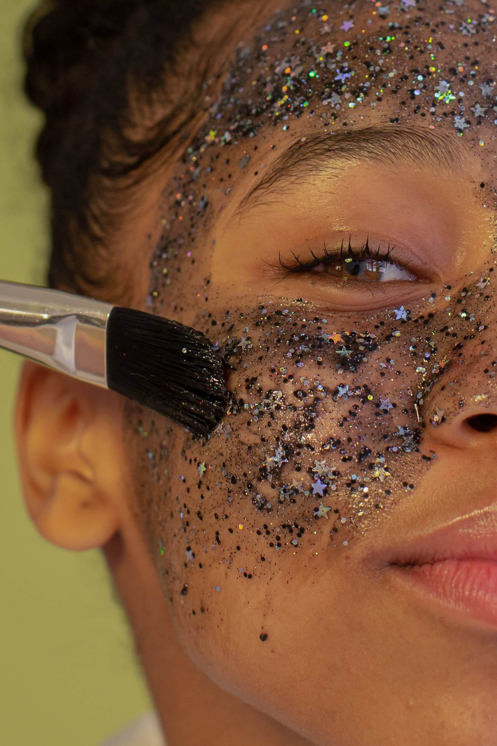 Shimmer face mask